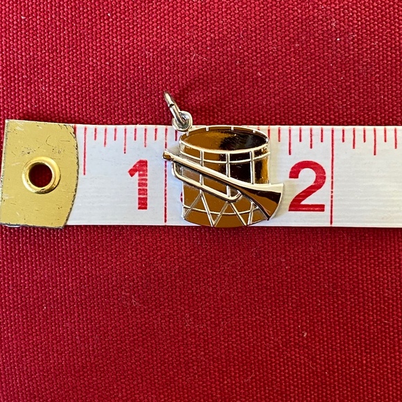 VTG I STG I Drum & Bugle Corps Charm - Picture 4 of 14